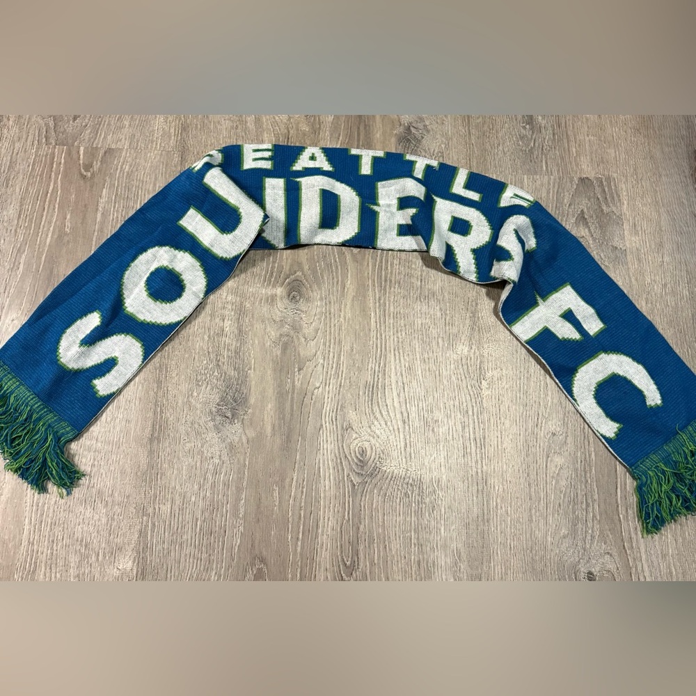 Adidas Seattle Sounders FC Scarf 2011 Season Ticket Member Knit Soccer Fan Gear - Picture 6 of 6
